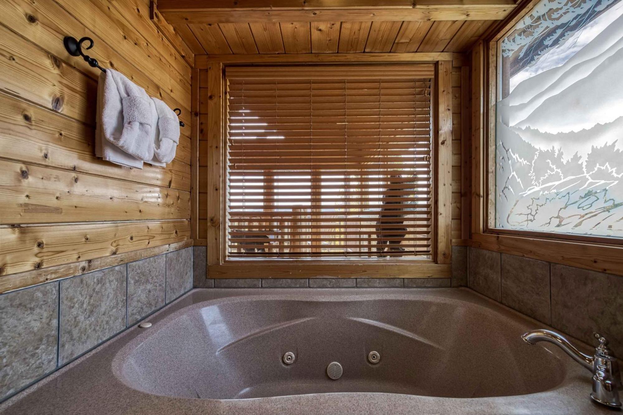 Awesome View, Pool, Hot Tub Game Room, Fireplace Sevierville Exterior photo