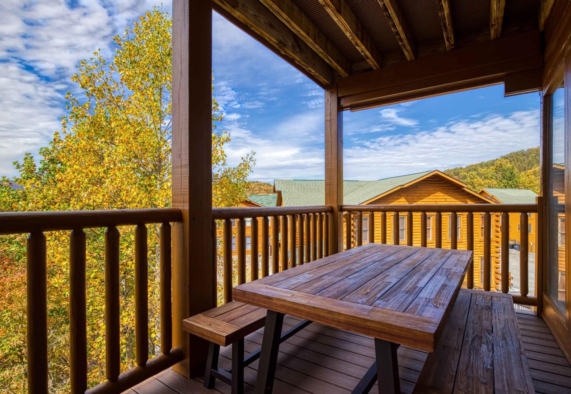Awesome View, Pool, Hot Tub Game Room, Fireplace Sevierville Exterior photo